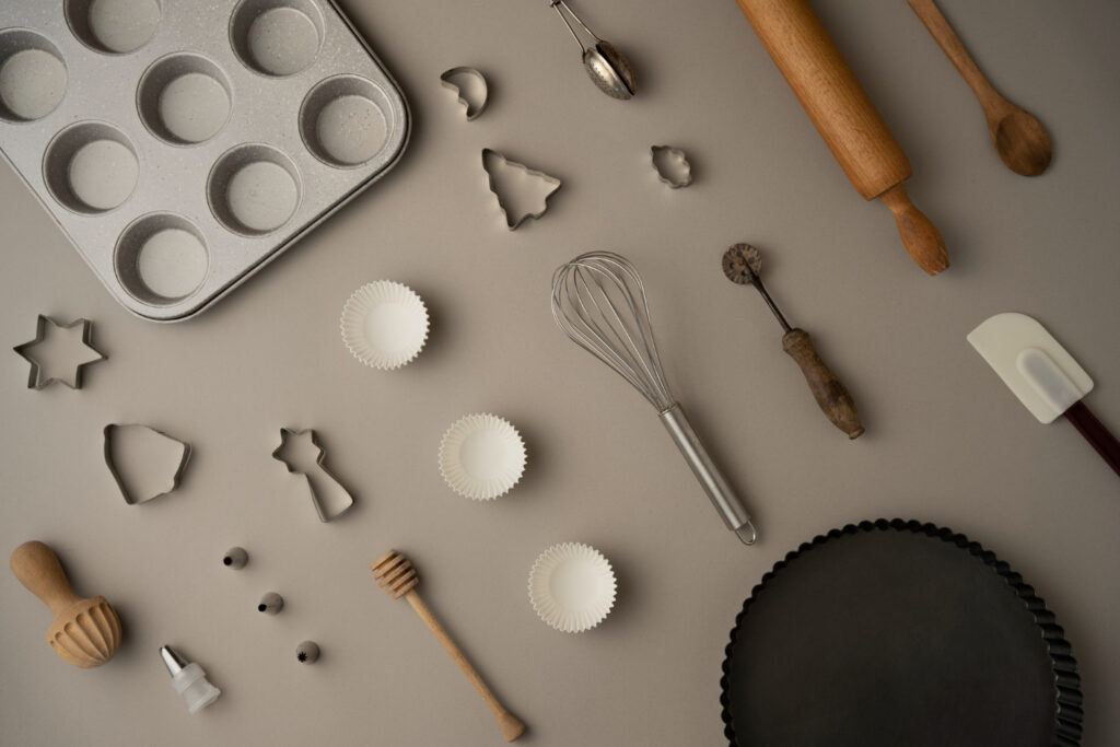 5 Essential Baking Tools and Utensils for Beginners